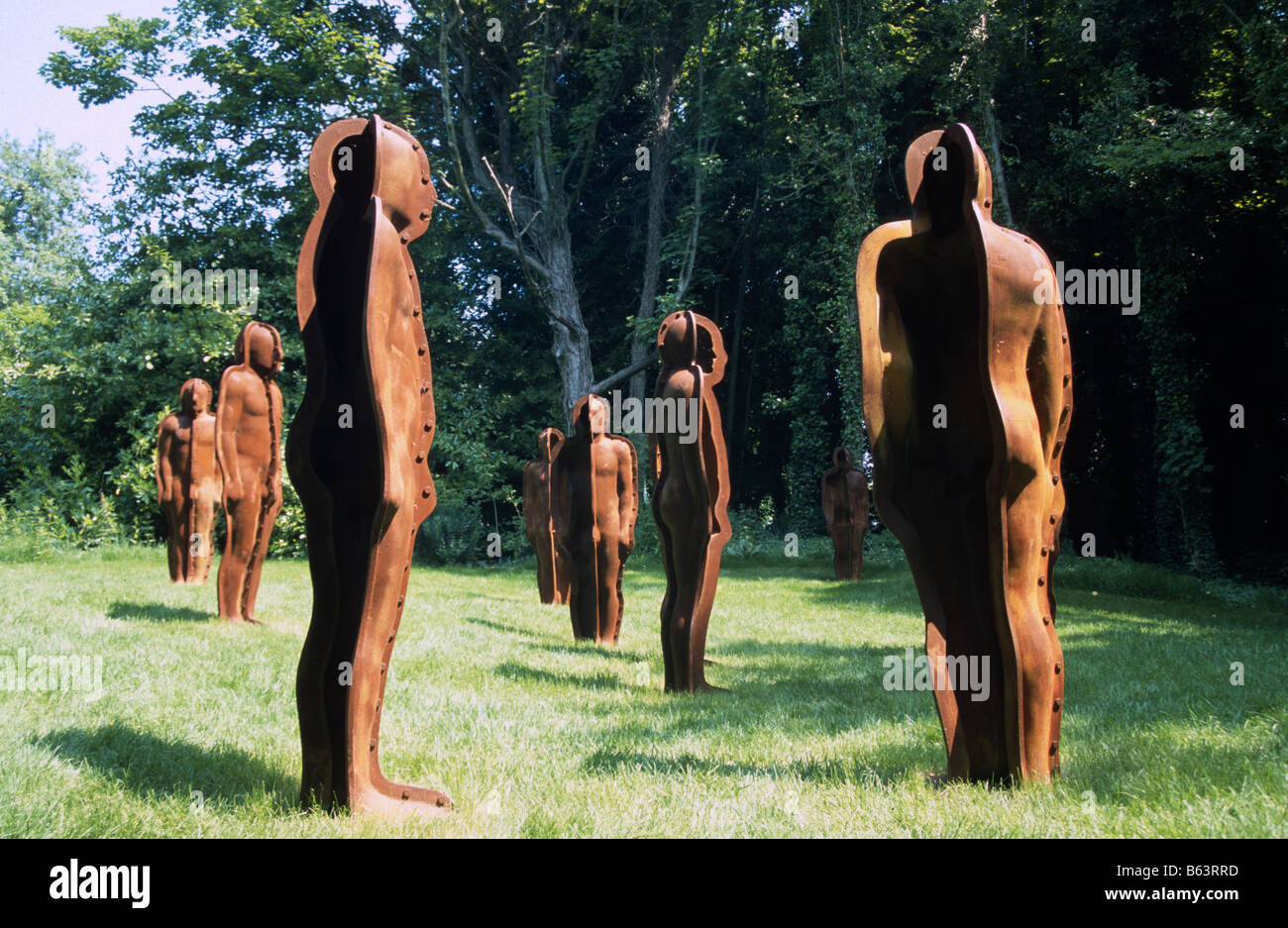 Assemblaggio 2001 da Peter Burke scultura a Goodwood Chichester West Sussex England Nick Hanna 2003 Foto Stock