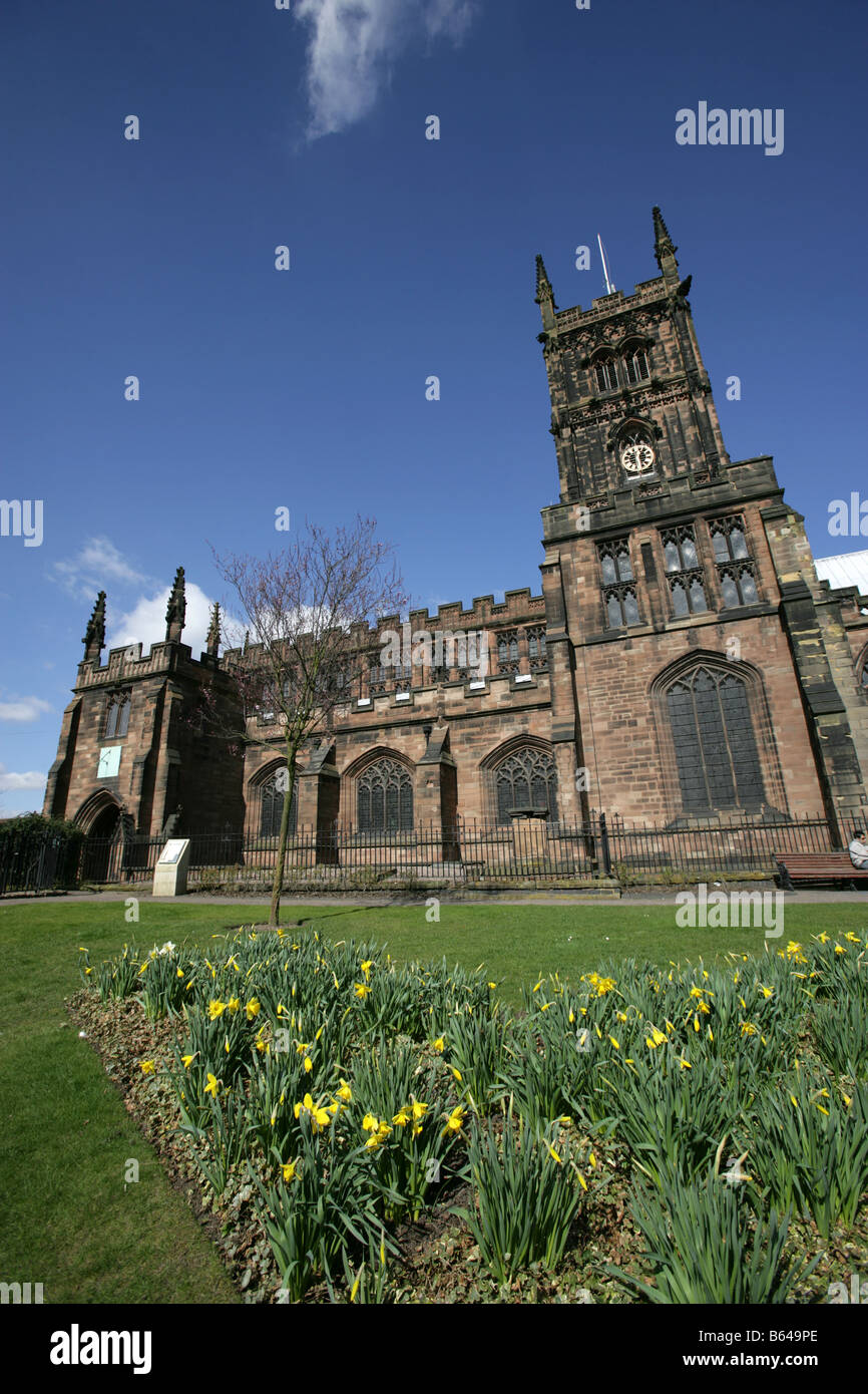 Città di Wolverhampton, Inghilterra. L', prevalentemente, xv secolo architettura di San Pietro Chiesa Parrocchiale Collegiata. Foto Stock