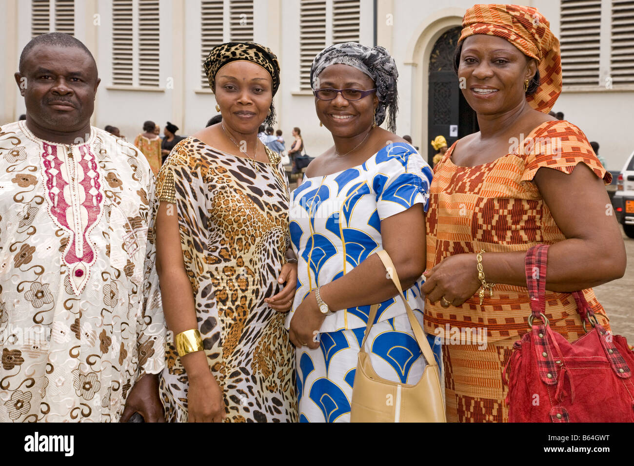Gruppo in abito tradizionale Douala Camerun Africa Foto Stock