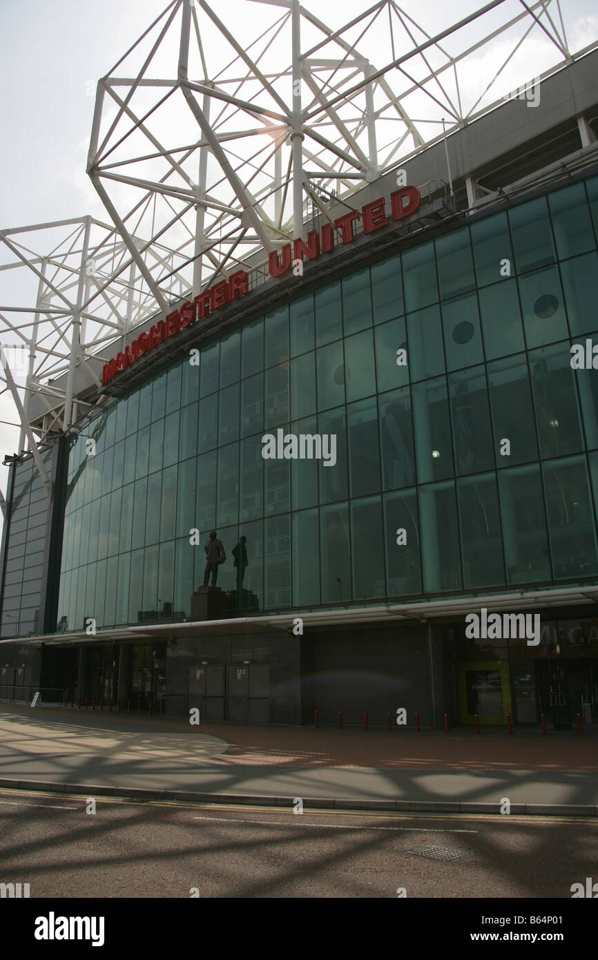 Città di Salford, Inghilterra. Old Trafford Football Stadium, che è la casa del Manchester United Football Club, MUFC. Foto Stock