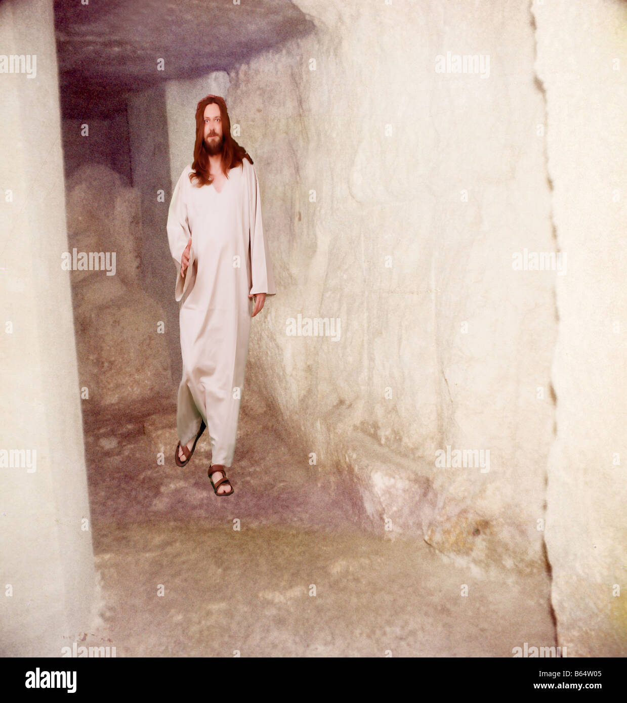 Gesù camminando attraverso il corridoio di pietra di Gerusalemme. Foto Stock