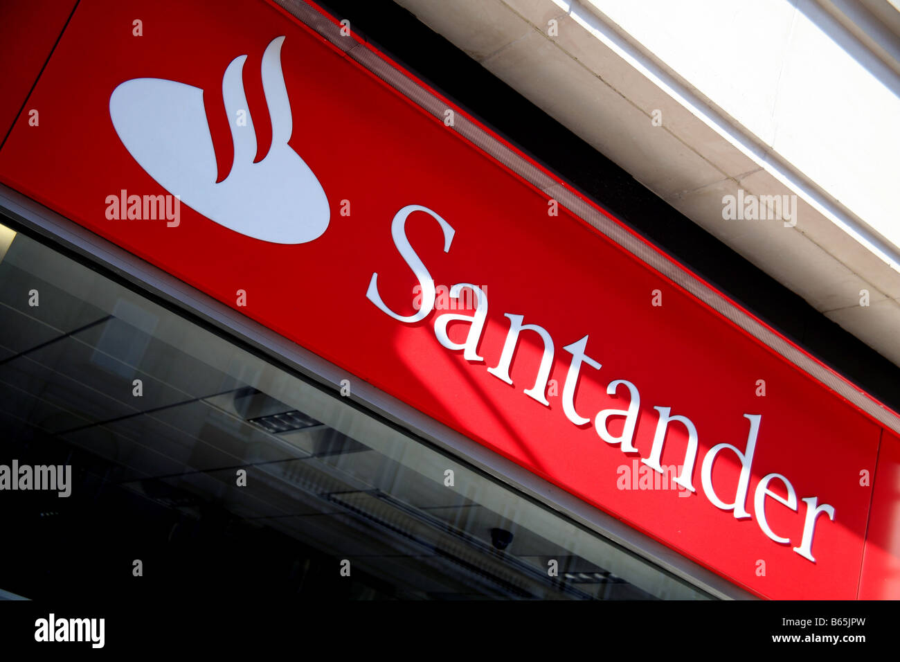 Filiale di banca spagnola Santander a Londra Foto Stock