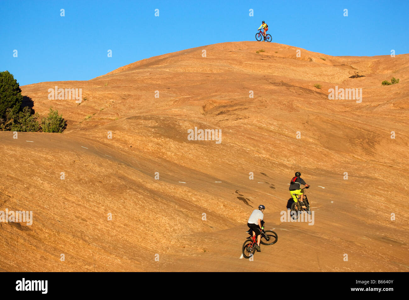 Equitazione il famoso sentiero Slickrock Moab Utah Foto Stock