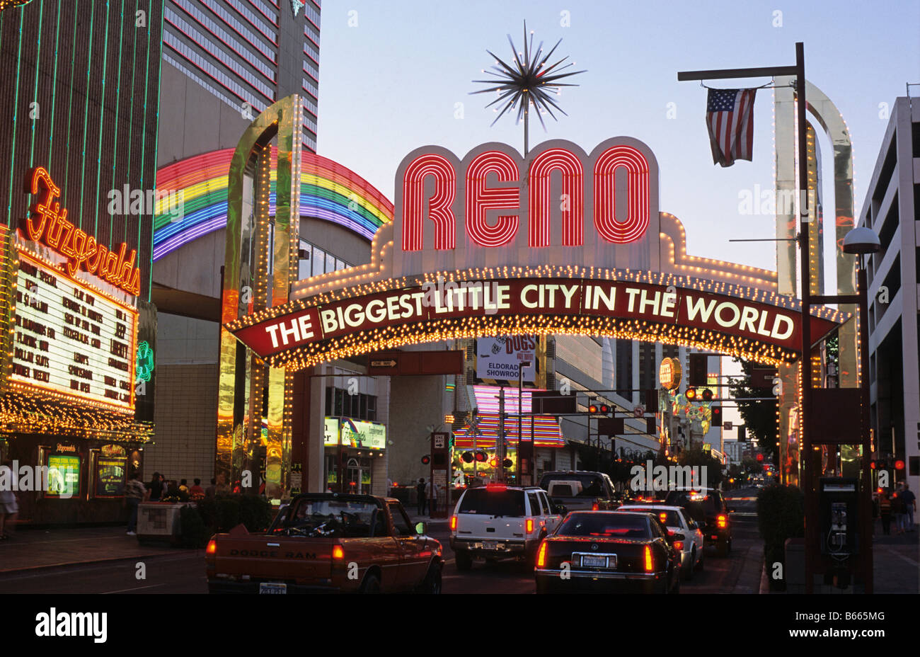 Arco di luci del distretto di gioco d'azzardo Reno Nevada US Foto Stock