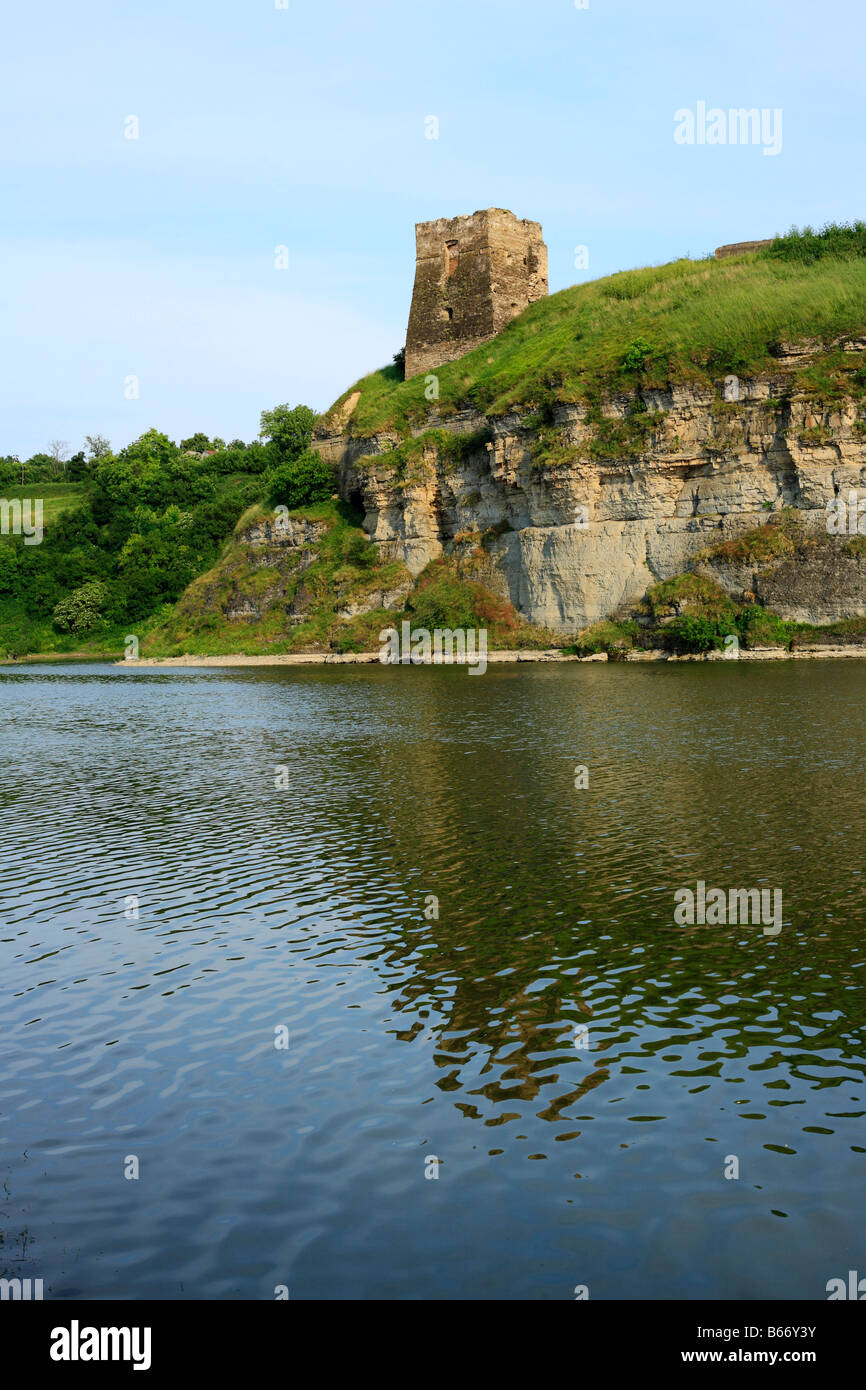 Resti della fortezza medievale, Zhvanets, Khmelnytskyi oblast (provincia), Ucraina Foto Stock