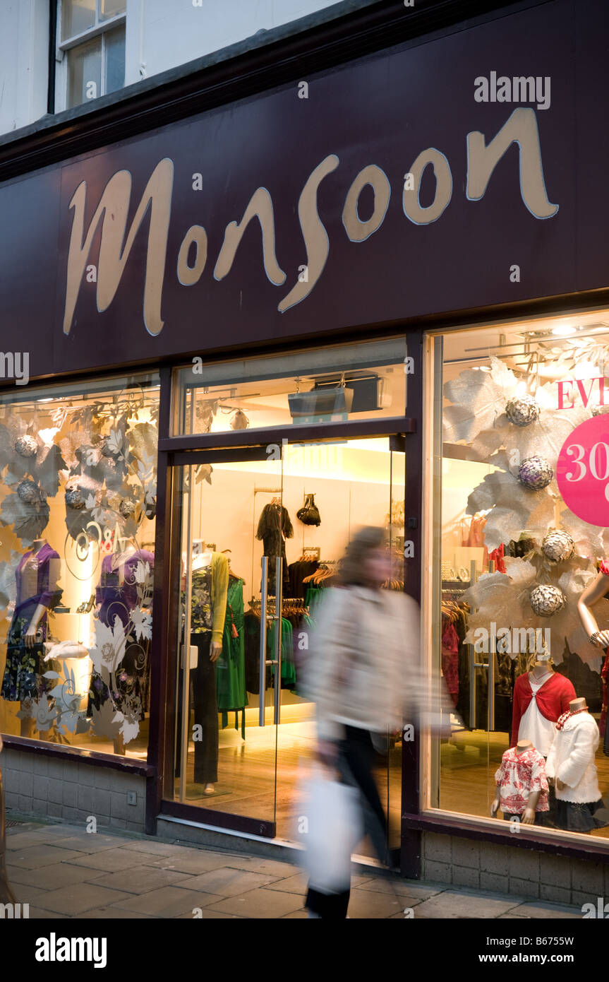 Monsoon high street abbigliamento donna catena negozio, REGNO UNITO Foto Stock