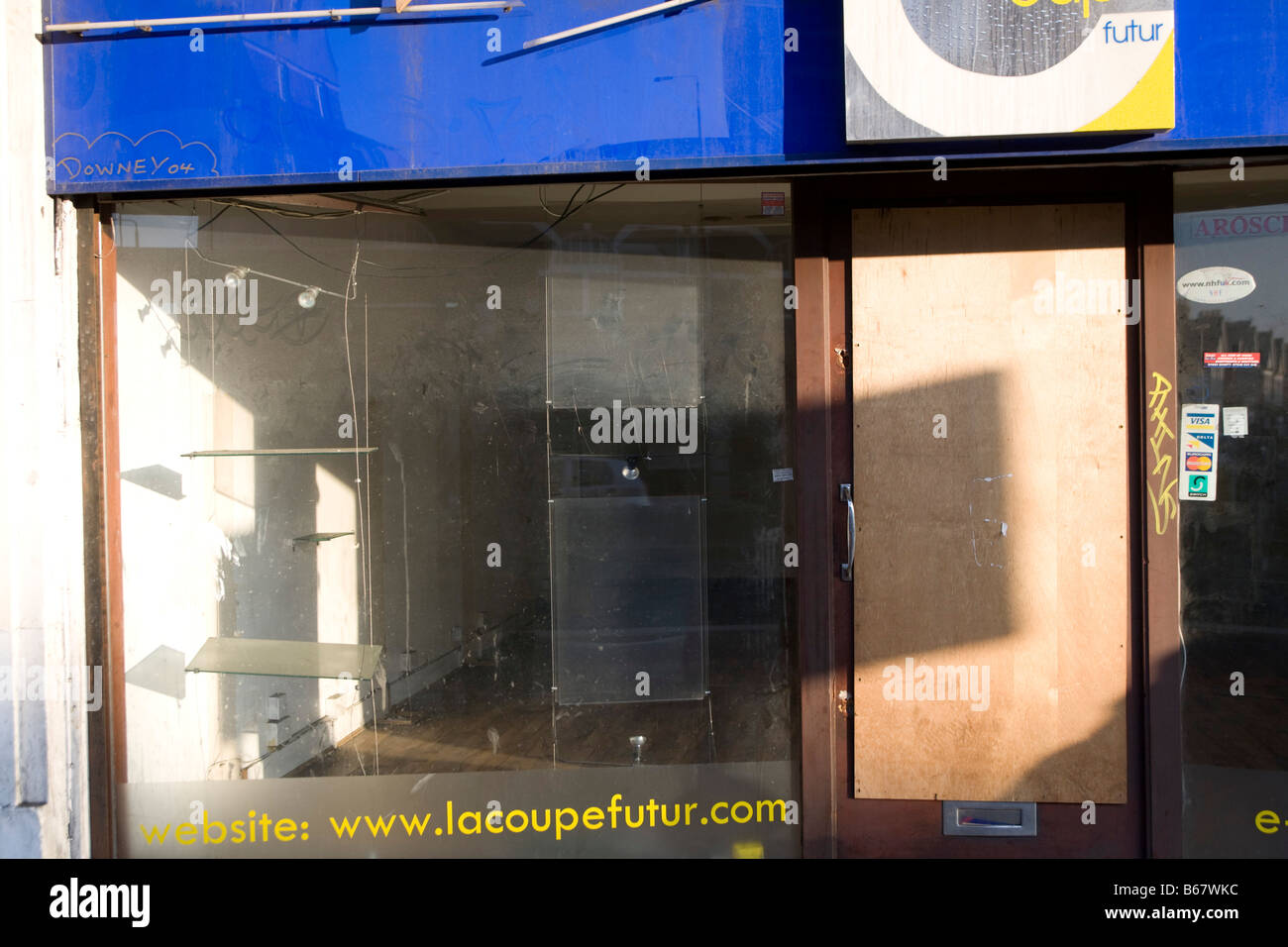 Negozio di vuoto su Streatham High Road Foto Stock