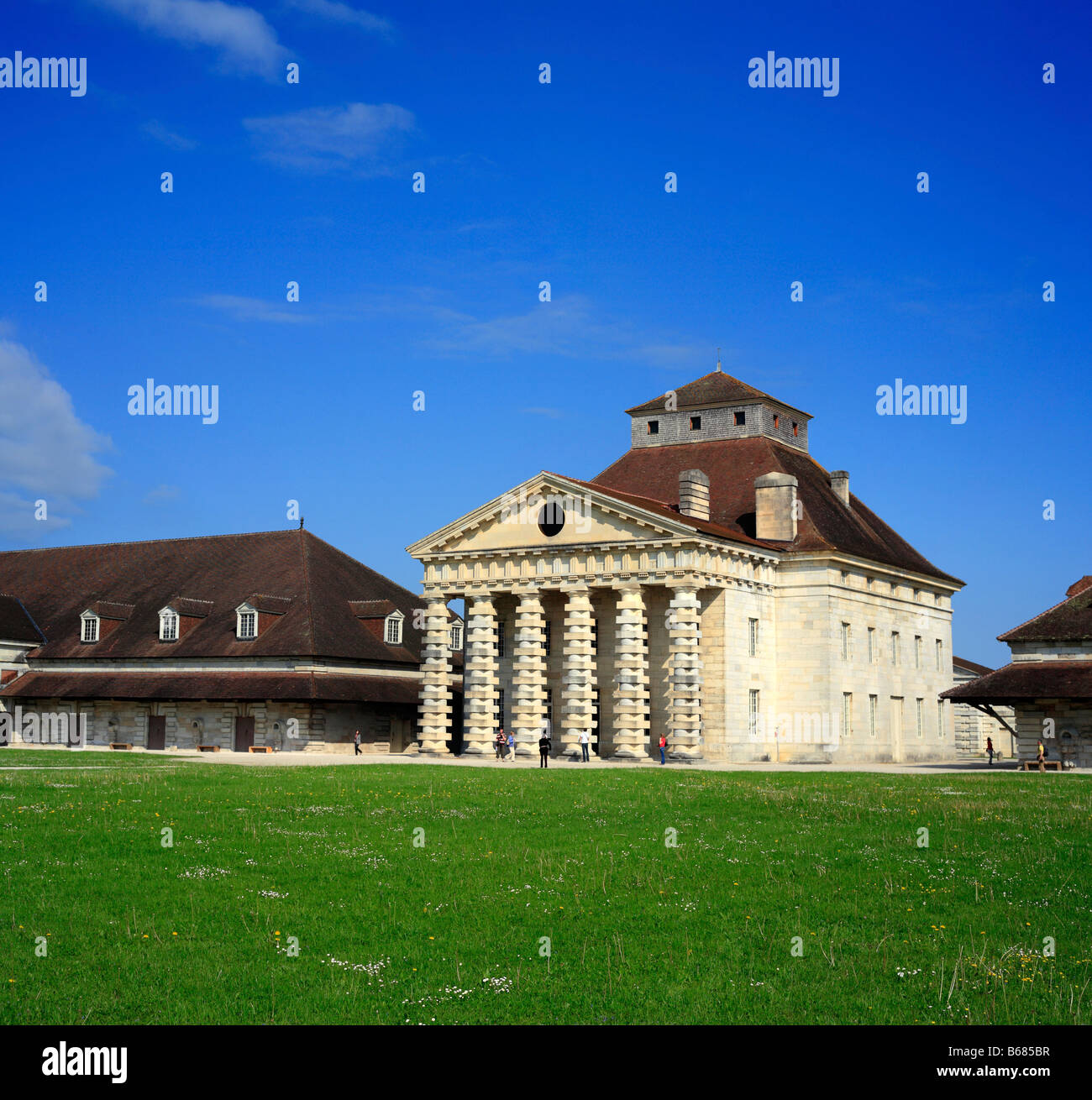 Soluzione salina Royale (Royal Saline), architetto Claude Nicolas Ledoux (1770s), Arc et Senans, Franche Comte, Francia Foto Stock