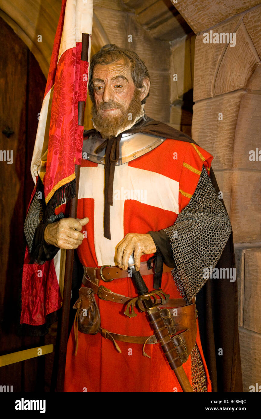 Modello di knight, cavalieri di Malta Experience, Casa Magazzini, Magazine Street, città medioevale di Mdina, Malta Foto Stock