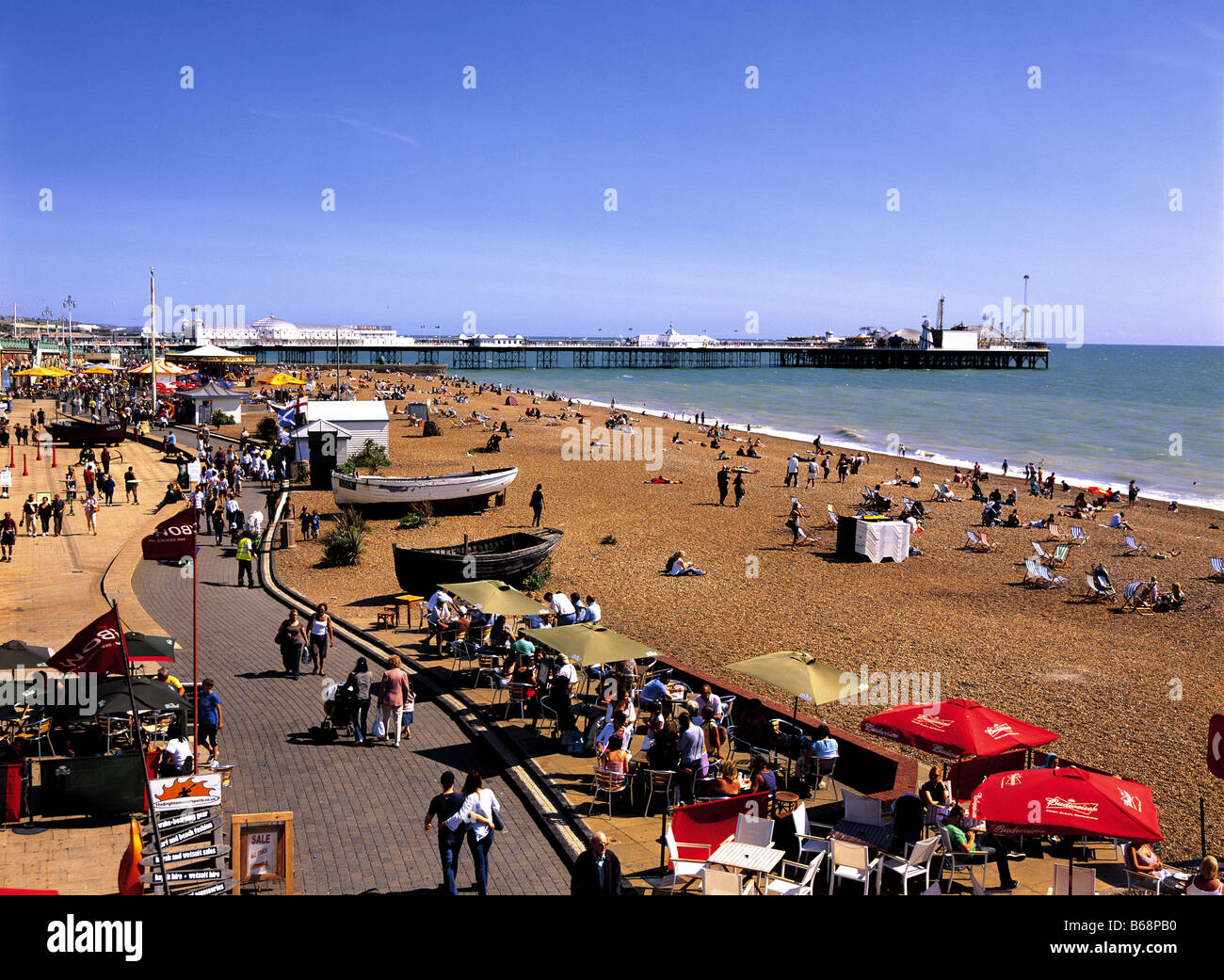 La spiaggia di Brighton sulla costa sud Sussex England Foto Stock