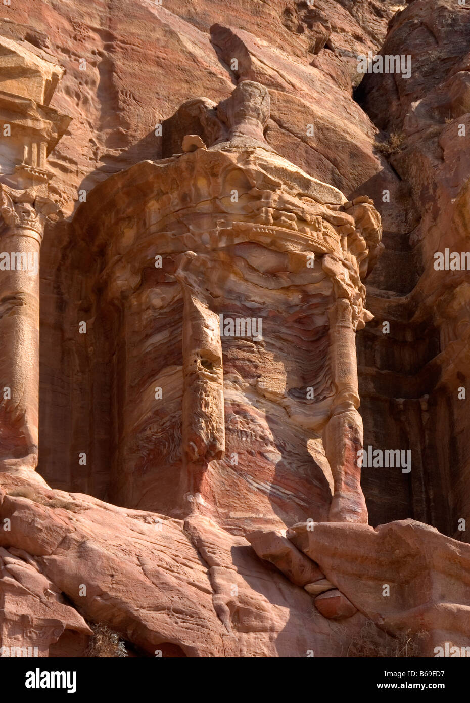 Petra: Tomba corinzio rotunda Foto Stock