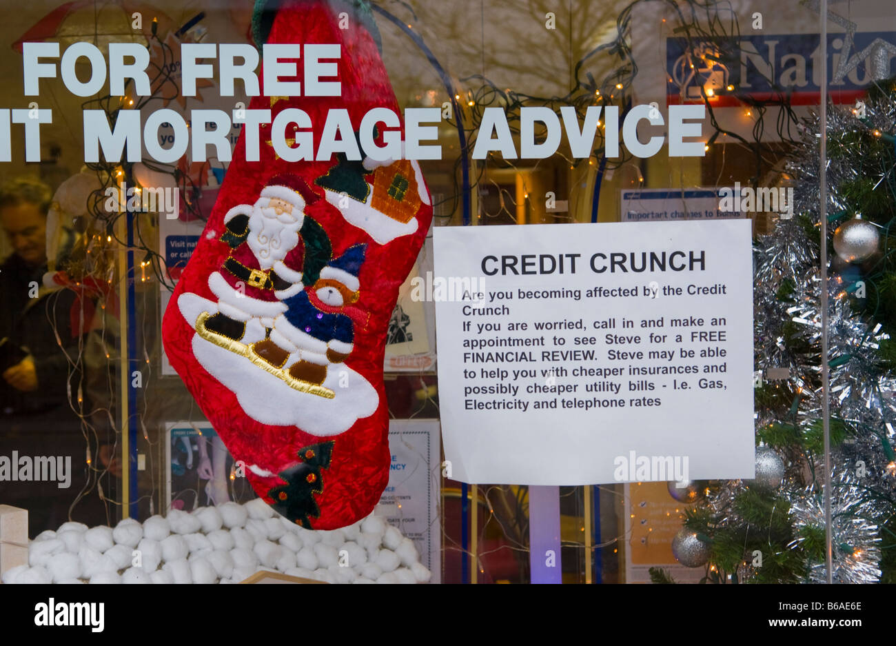 Shop offerta di credito crunch consigli finanziari in Ebbw Vale Blaenau Gwent South Wales UK Foto Stock