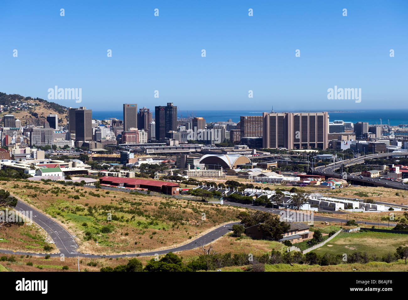 Vista dall'autostrada M3 sopra la città di Città del Capo Sud Africa Foto Stock