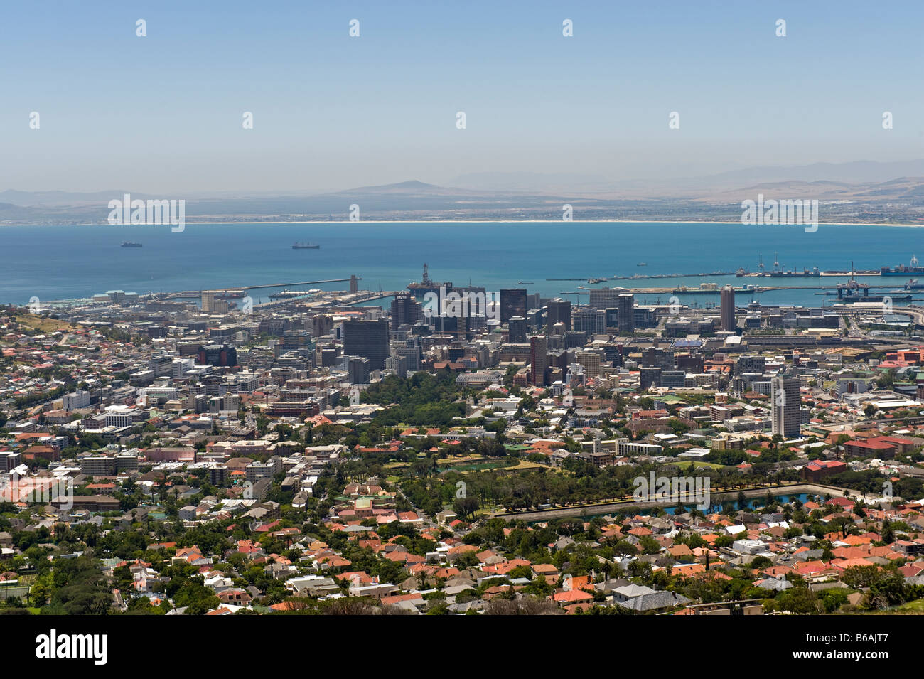 Vista dalla stazione della funivia sopra la città di Città del Capo Sud Africa Foto Stock