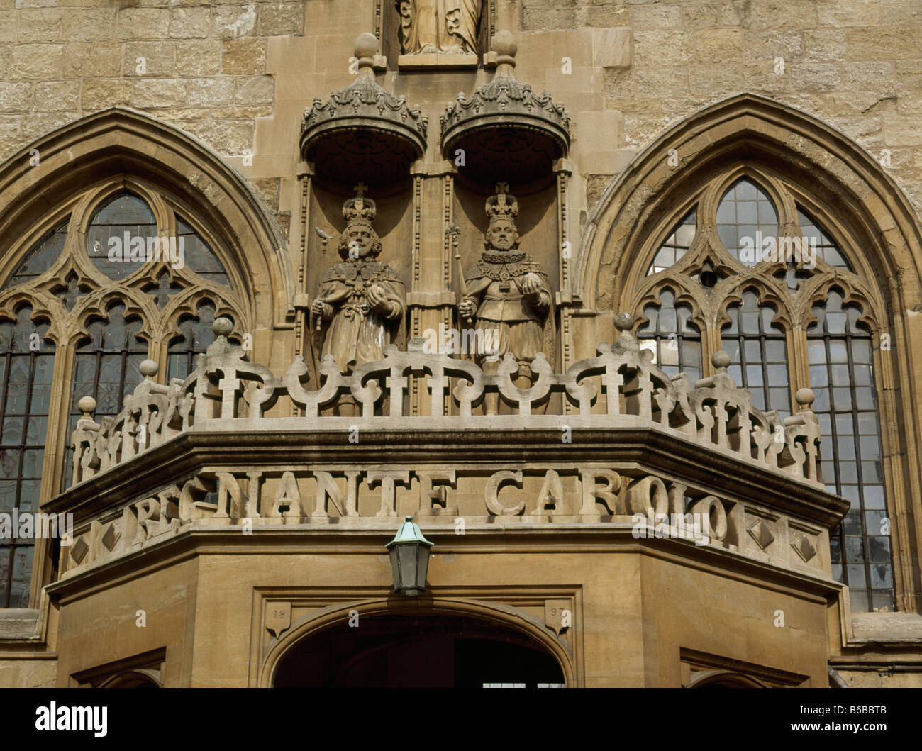 Oriel College Oxford statue di Charles I, Edward II e la Vergine Maria Foto Stock