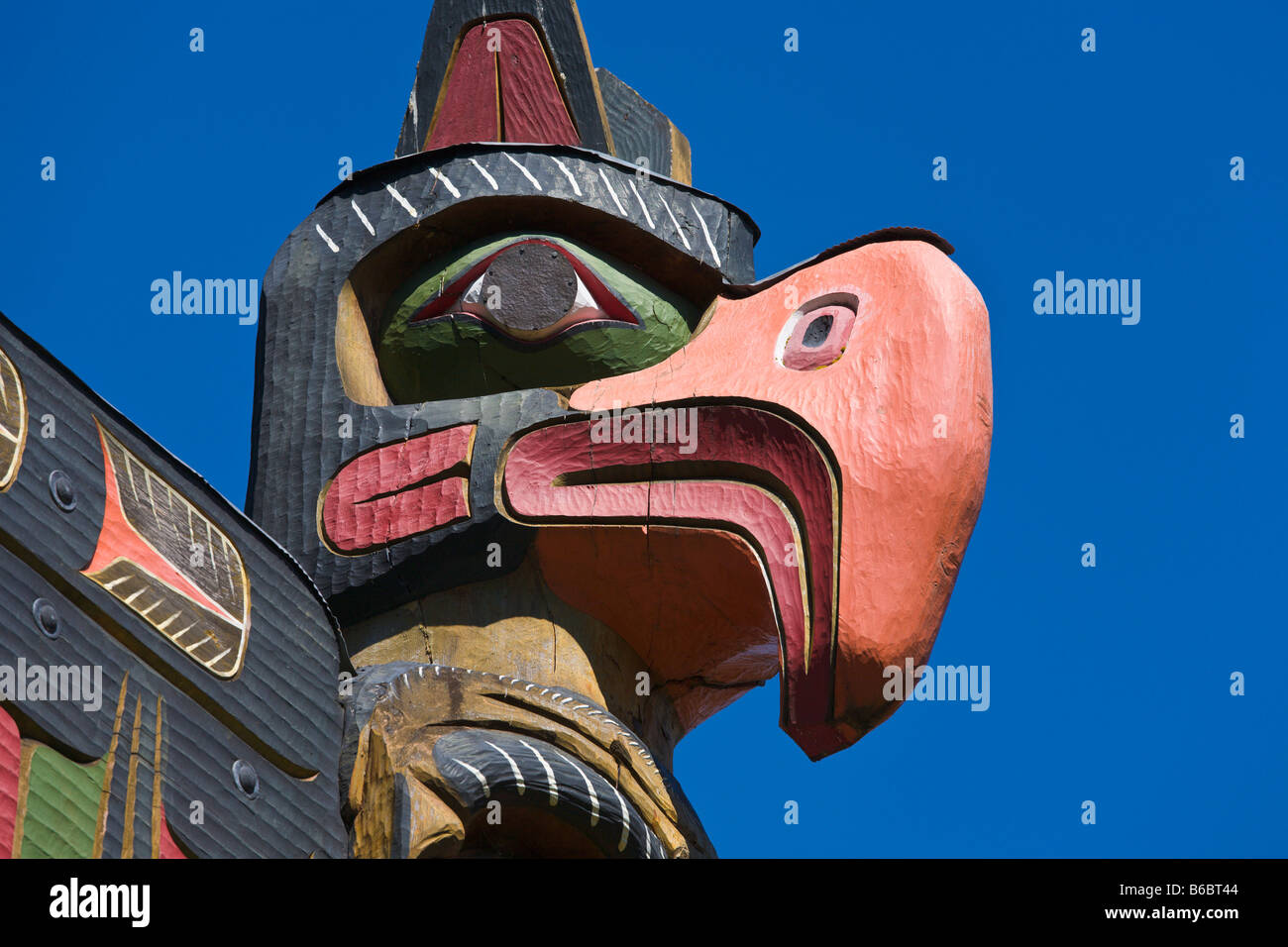 Figura scolpita su 'Totem Pole' Victoria 'l'isola di Vancouver' 'British Columbia " Canada Foto Stock