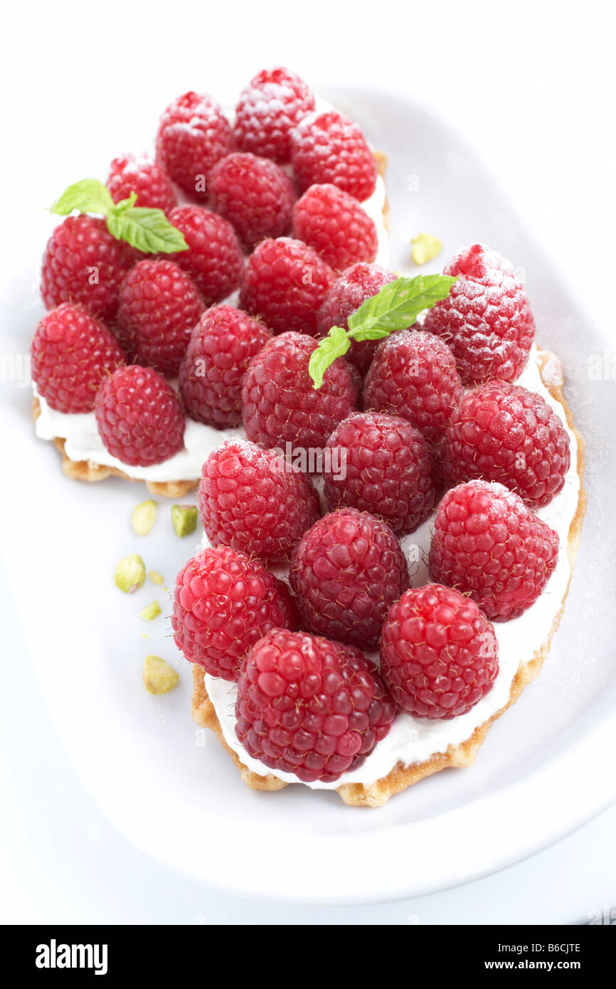 Close-up di mulberry torte sul vassoio Foto Stock