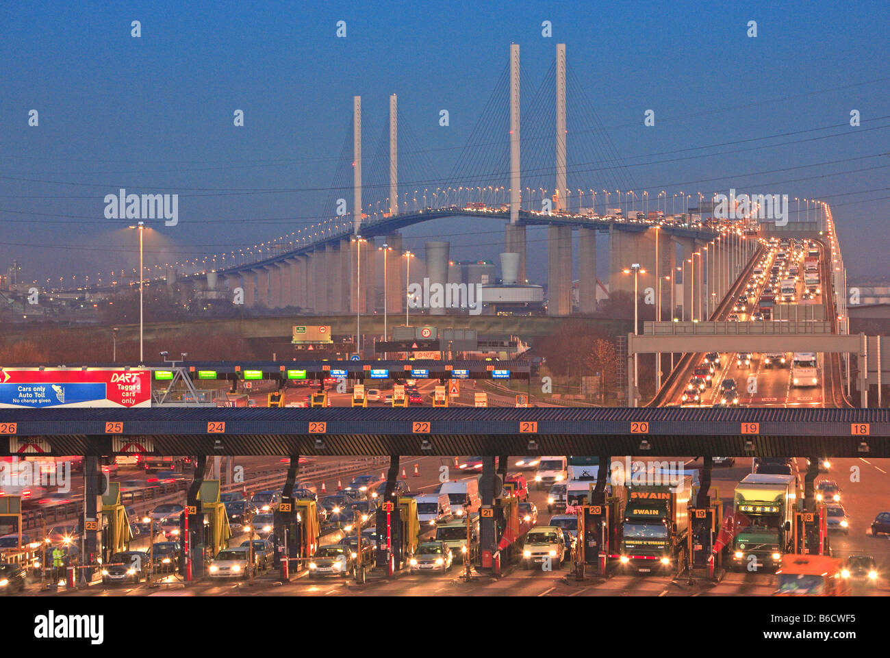 Kent, Queen Elizabeth Bridge, Dartford Crossing Foto Stock