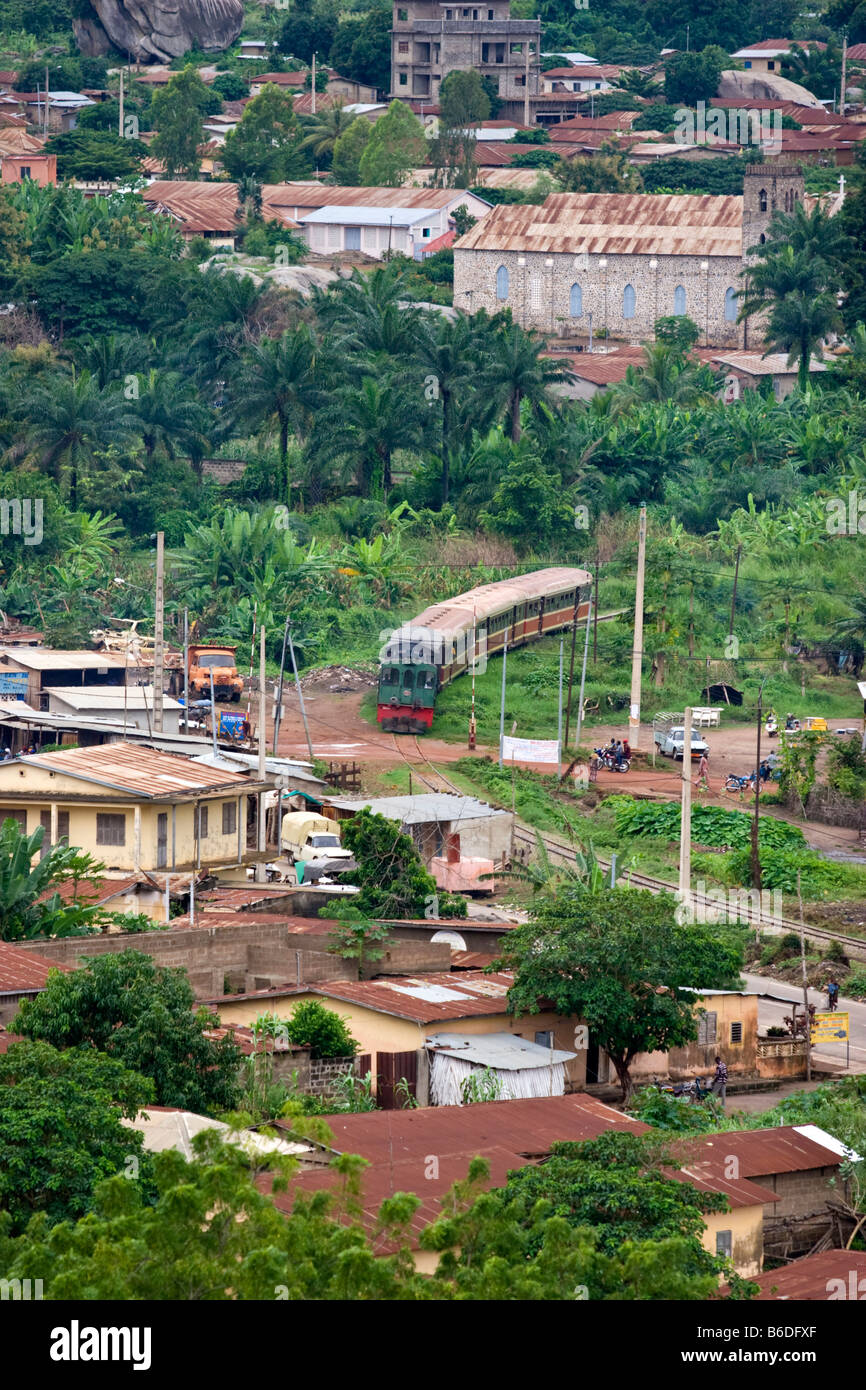 In treno in Benin, Africa occidentale. Foto Stock