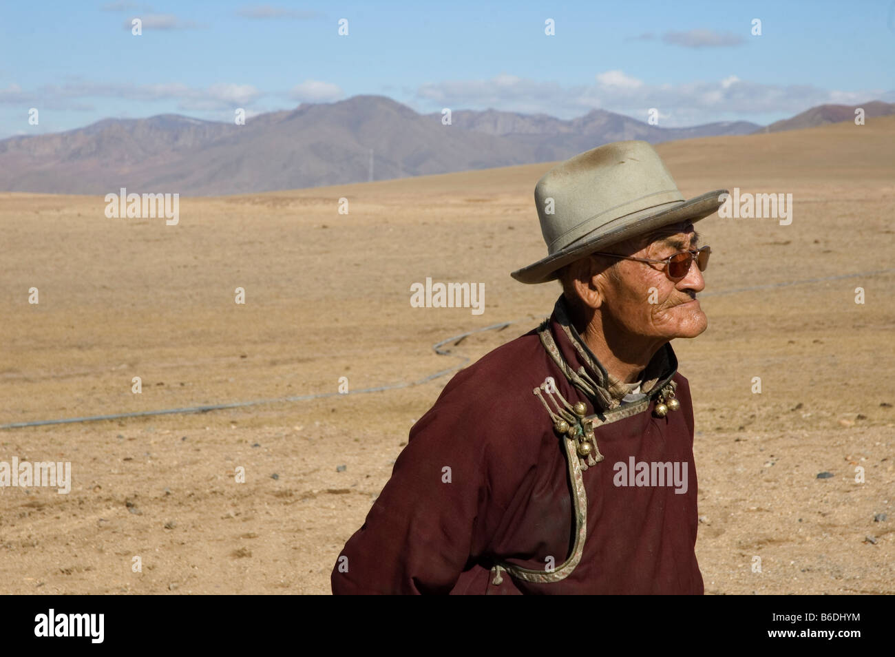 La Mongolia. La vita nelle steppe. Il nomade mongola. 2007 Foto Stock