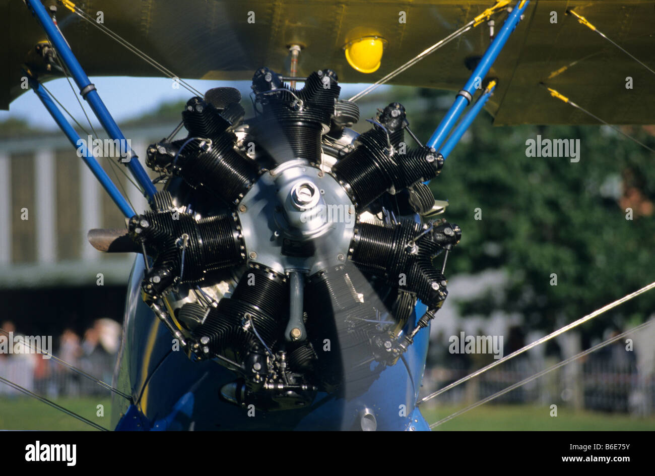 Vecchio american Continental R-670-5 motore radiale (225 hp) su un biplano trainer Boeing PT-17 Kaydet / modello Stearman 75 Foto Stock