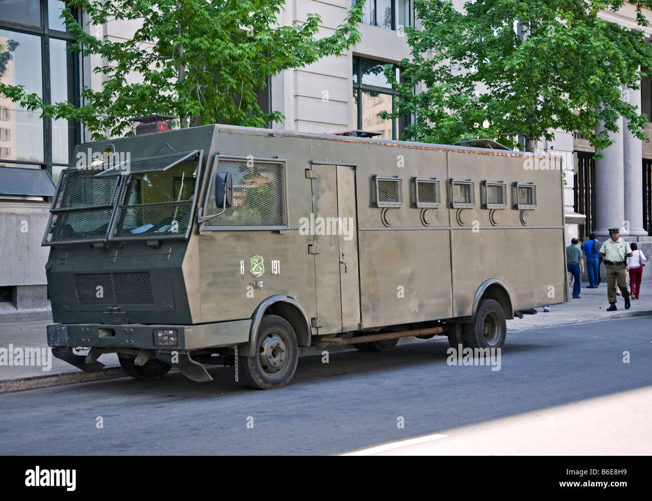 Carabineros de Chile blindate auto della polizia, Santiago del Cile Foto Stock