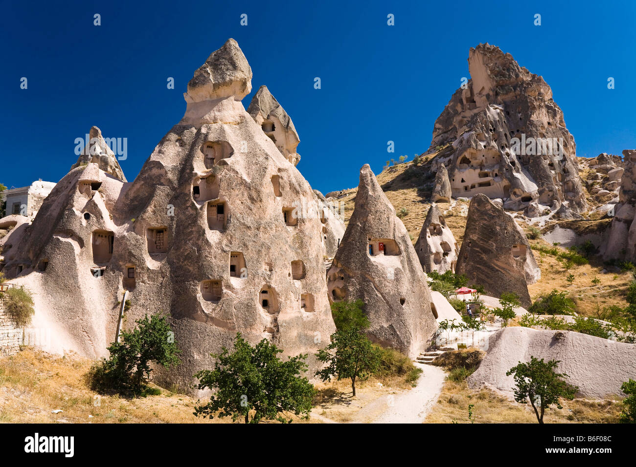 Rock abitazioni di Uchisar, Cappadocia, Anatolia centrale, Turchia, Asia Foto Stock