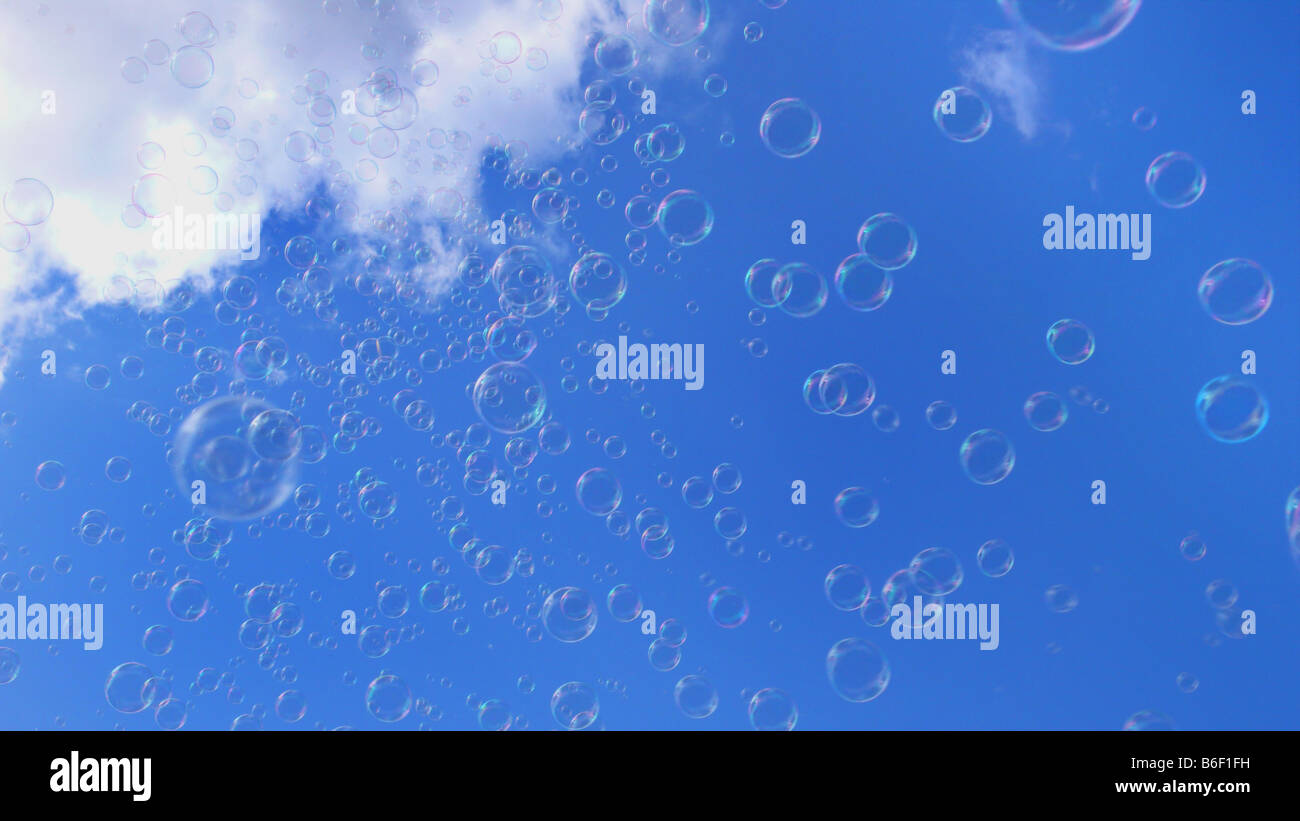 Bolle di sapone ascendente Foto Stock