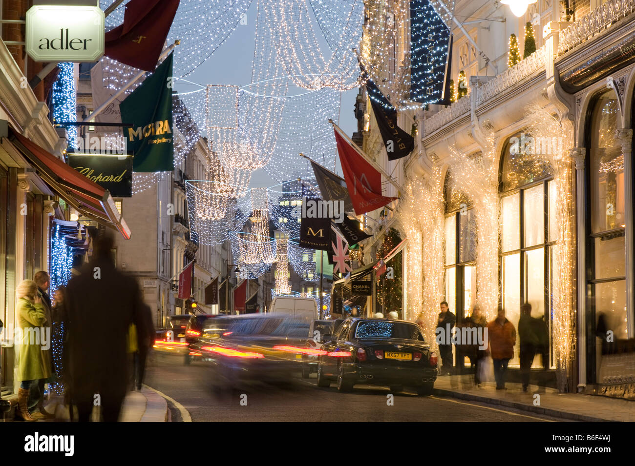 I negozi di Bond Street a tempo di Natale London Regno Unito Foto Stock