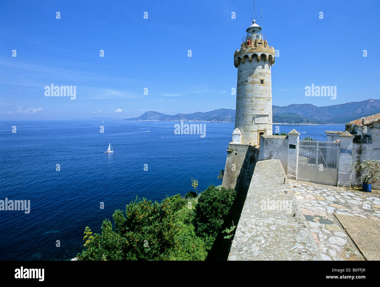 Il faro in Forte Stella fortificazioni, l'isola d'Elba, Provincia di Livorno, Toscana, Italia, Europa Foto Stock