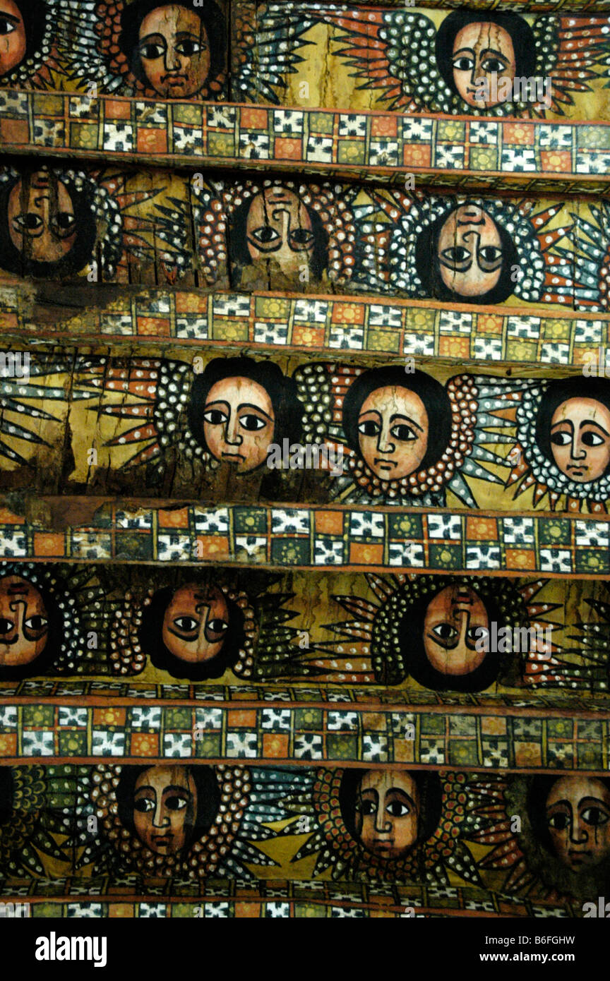 Etiope cristianesimo ortodosso, soffitto dipinto con gli angeli i volti e le ali nella chiesa della Santissima Trinità Debre Berhan Sel Foto Stock