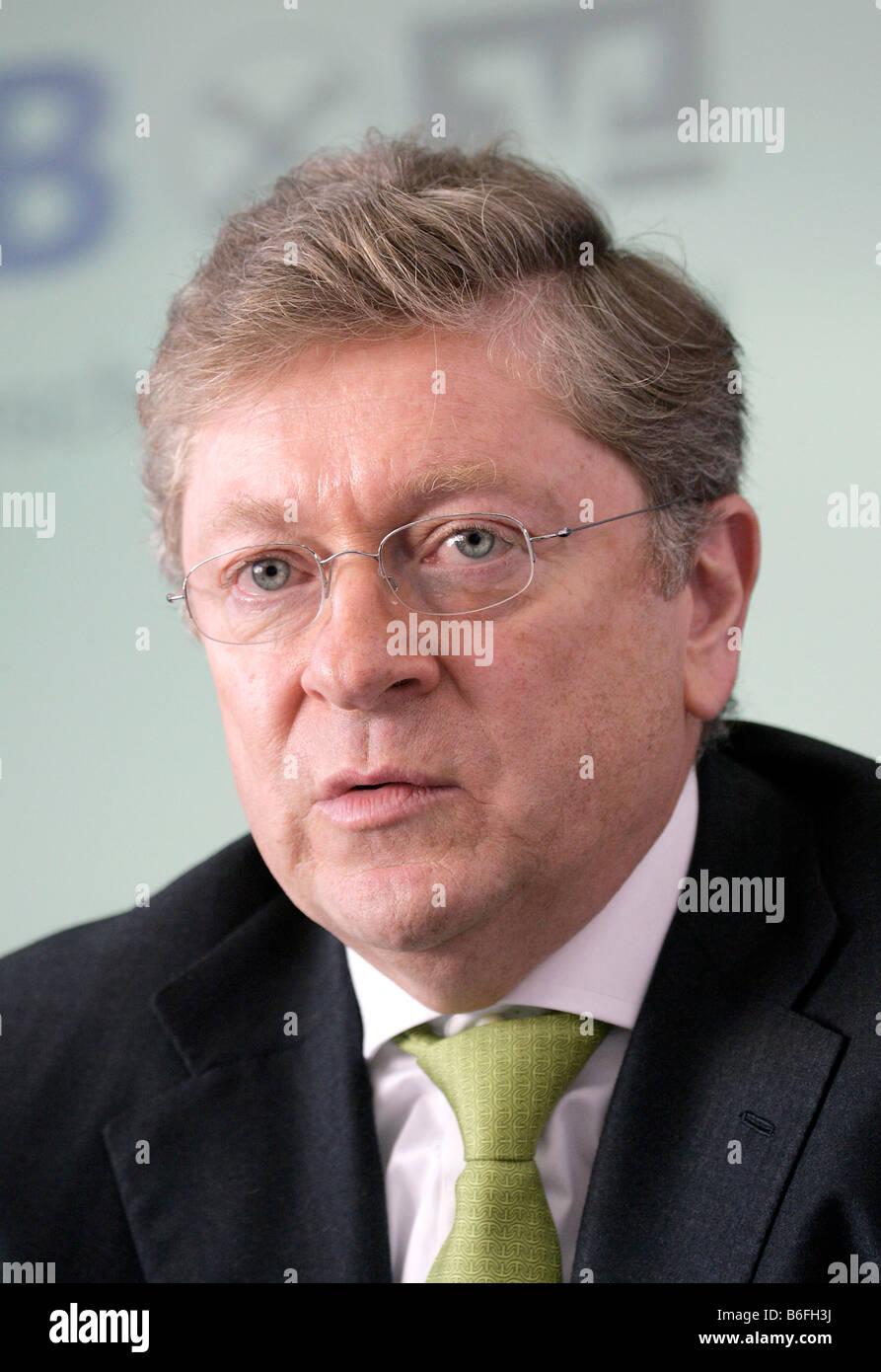 Stephan Goetzl, presidente e chief executive della Associazione delle cooperative Bayern e.V, GVB, durante la conferenza stampa Foto Stock