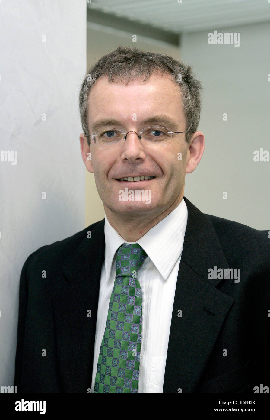 Bernd Scheifele, chief executive della HeidelbergCement AG, durante la conferenza stampa sul bilancio del xvii di Foto Stock