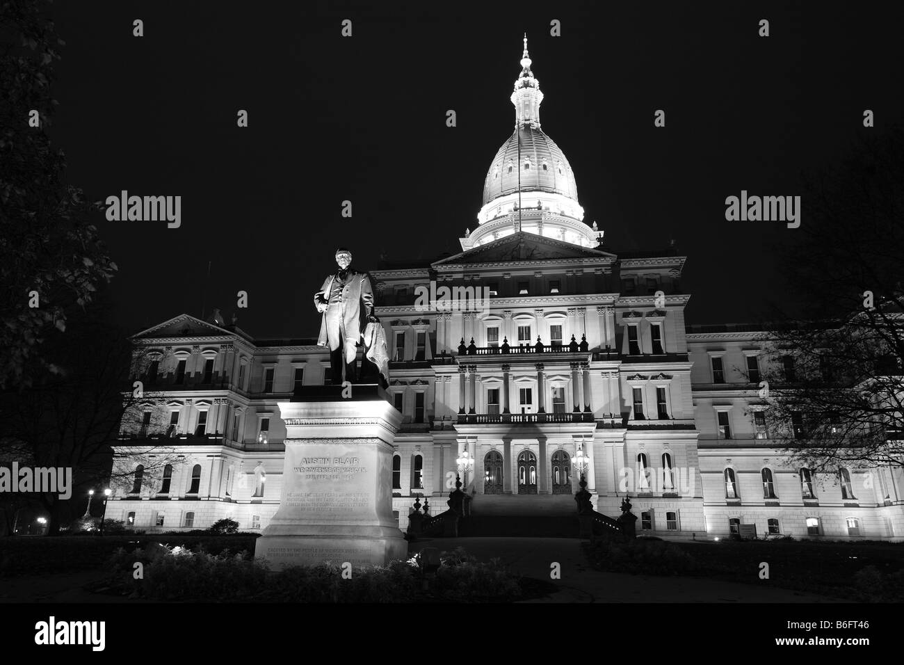L'ingresso principale per il Michigan State Capitol Building nel centro Lansing Foto Stock