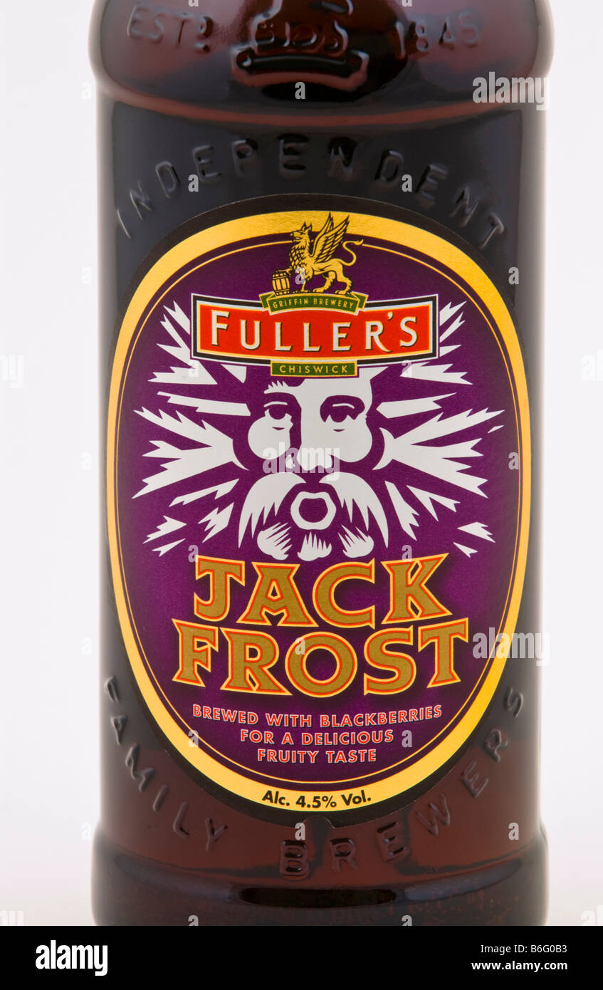 Bottiglia di Jack Frost la birra prodotta con more presso il birrificio di Griffin Chiswick Lane South London Inghilterra England Regno Unito Foto Stock