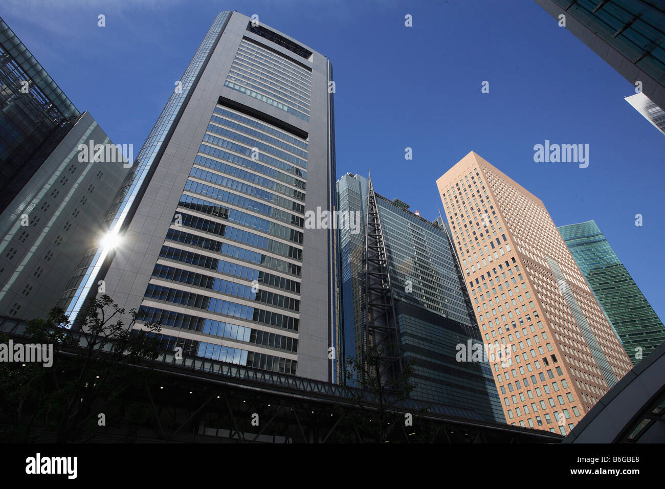 Giappone Tokyo area di Shiodome nuovo highrise sviluppo urbano Foto Stock