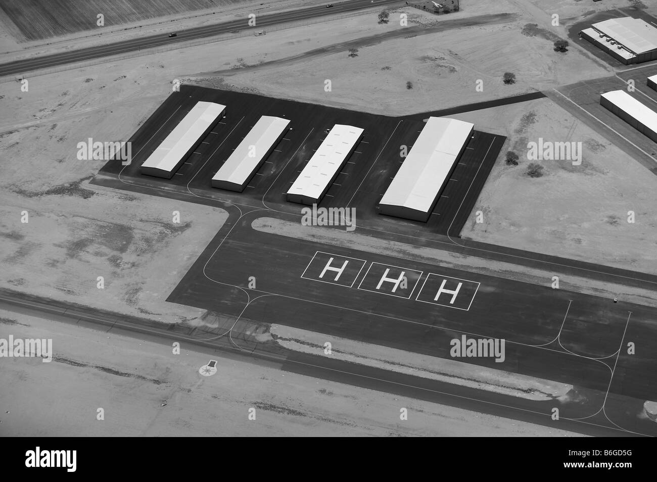 Vista aerea sopra esercito occidentale la guardia nazionale di aviazione Sito di formazione (WAATS) esercito Silverbell Eliporto Pinal Air Park, Marana Foto Stock