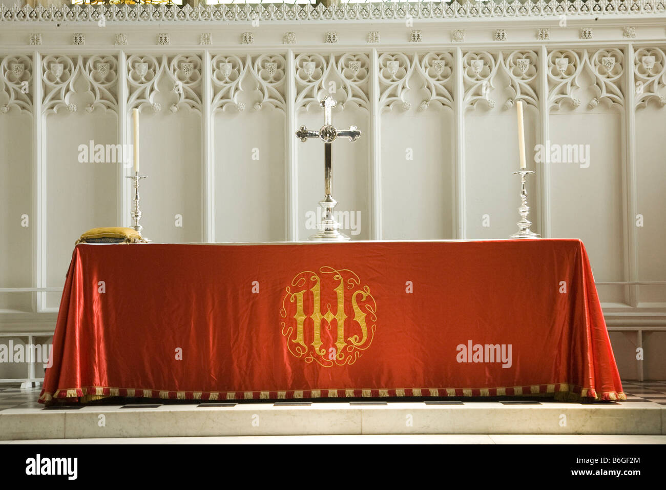 Altare presso il St Marys Chiesa a Bury St Edmunds, Suffolk, Regno Unito Foto Stock