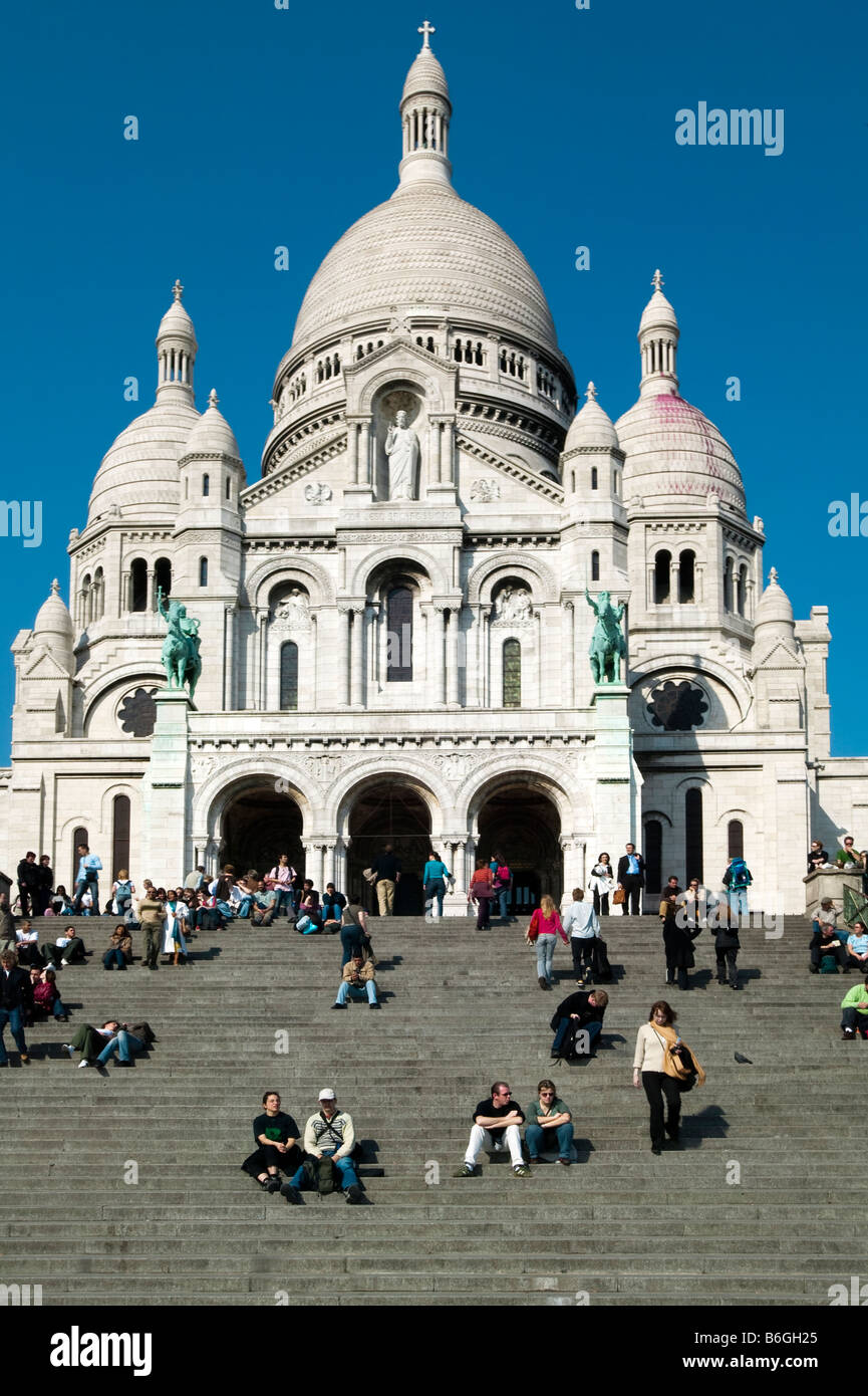 BASILICA Sacre Coeur BUTTE MONTMARTRE PARIGI FRANCIA Foto Stock