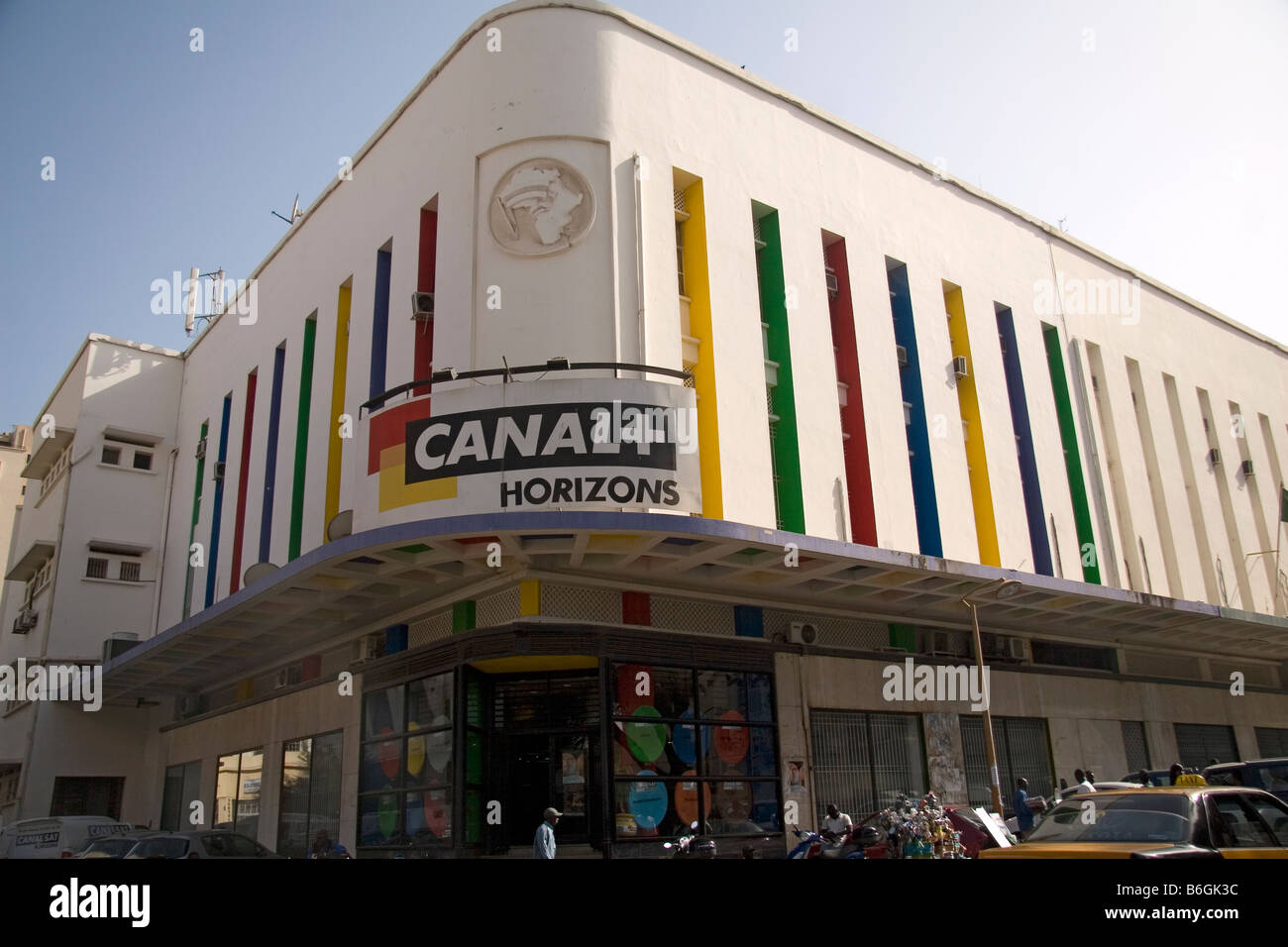 Costruzione della stazione televisiva Canal nel centro di Dakar in Senegal Foto Stock