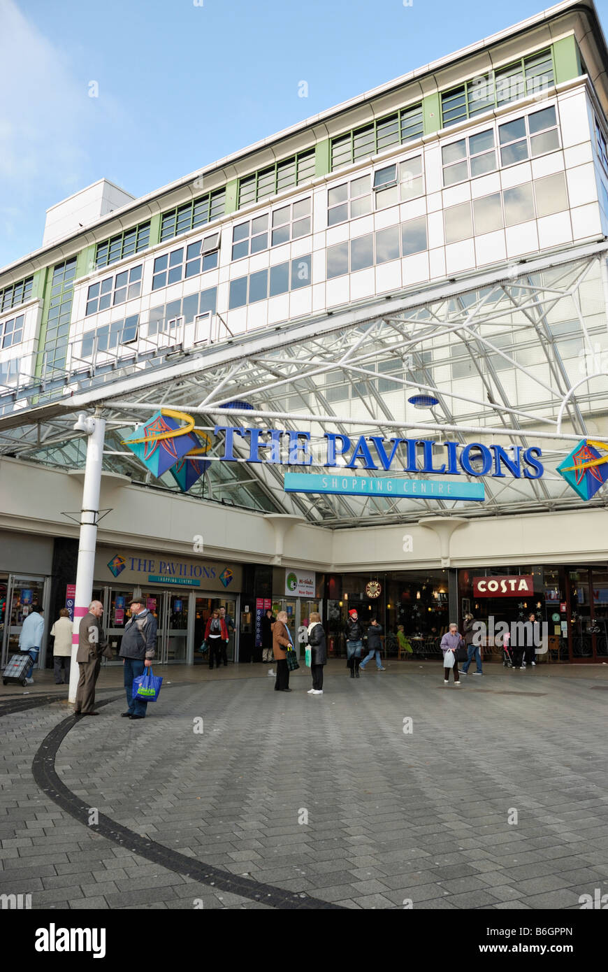 I padiglioni shopping centre in Uxbridge London Inghilterra England Foto Stock