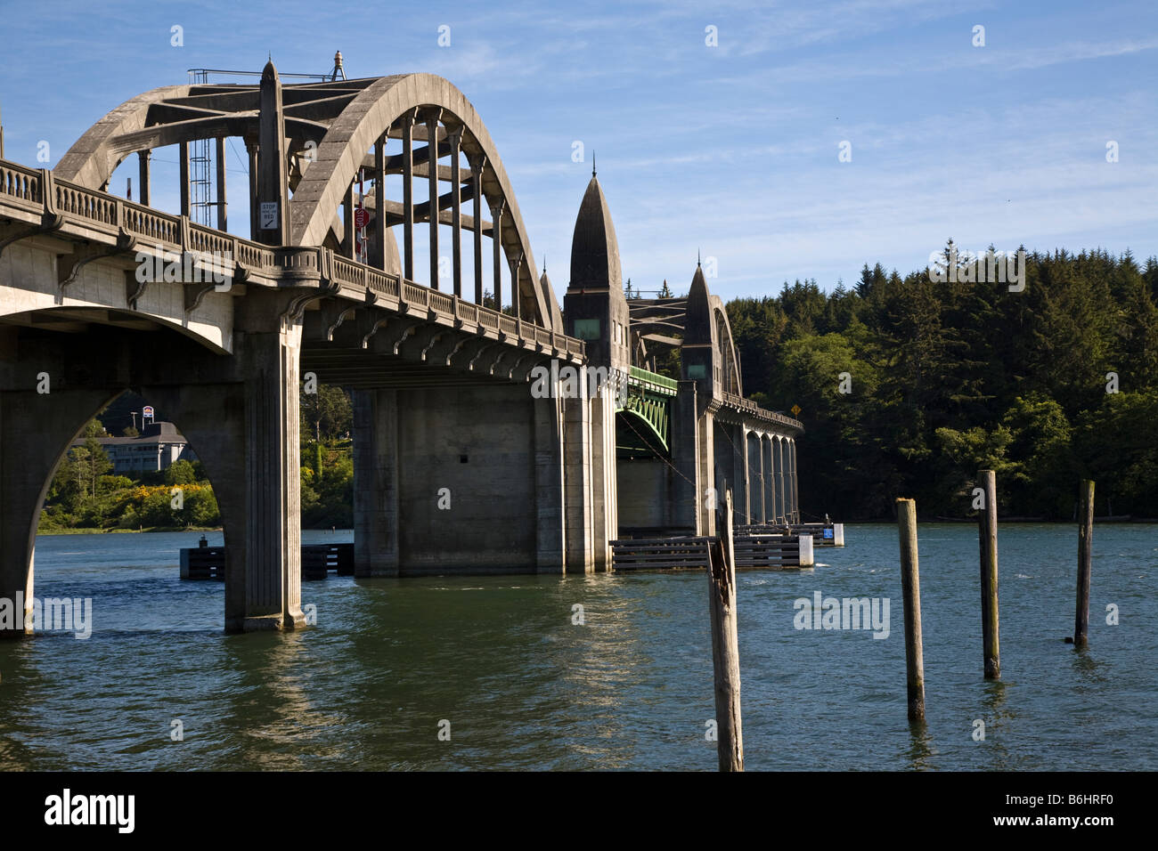 Ponte sul Fiume Suislaw, Firenze, Oregon, Stati Uniti d'America Foto Stock