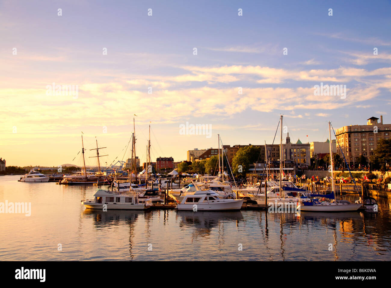 Tramonto a un porto di Victoria in Canada Foto Stock