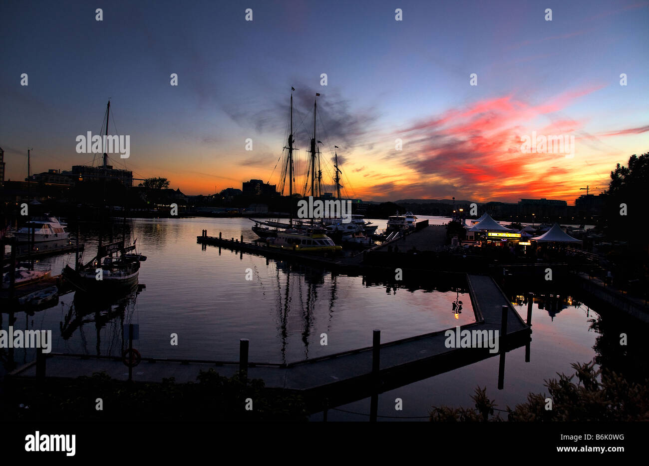 Tramonto a un porto di Victoria in Canada Foto Stock