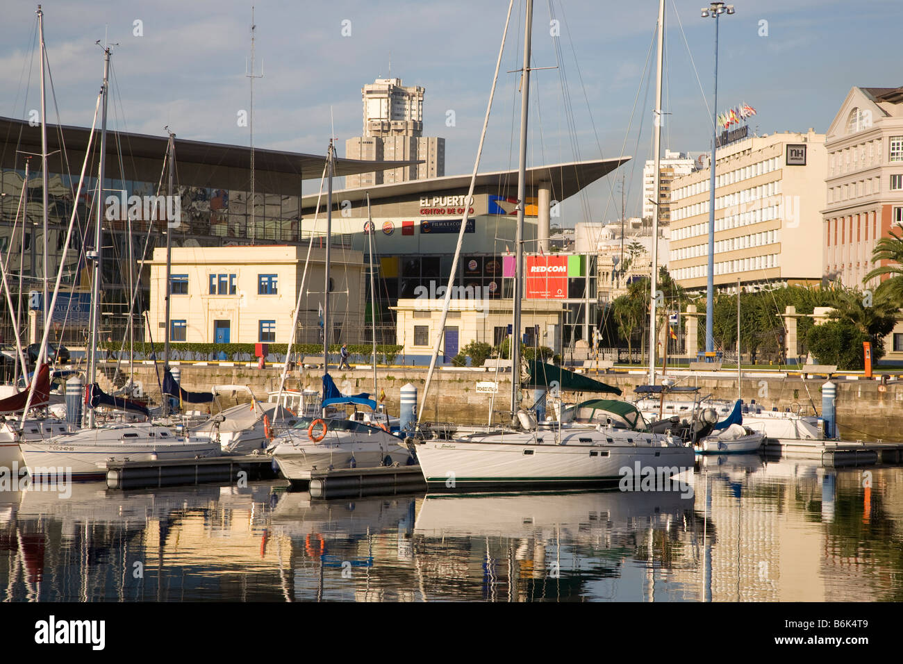 Tempo libero - Porta Marina, A Coruña, Galizia, Spagna Foto Stock