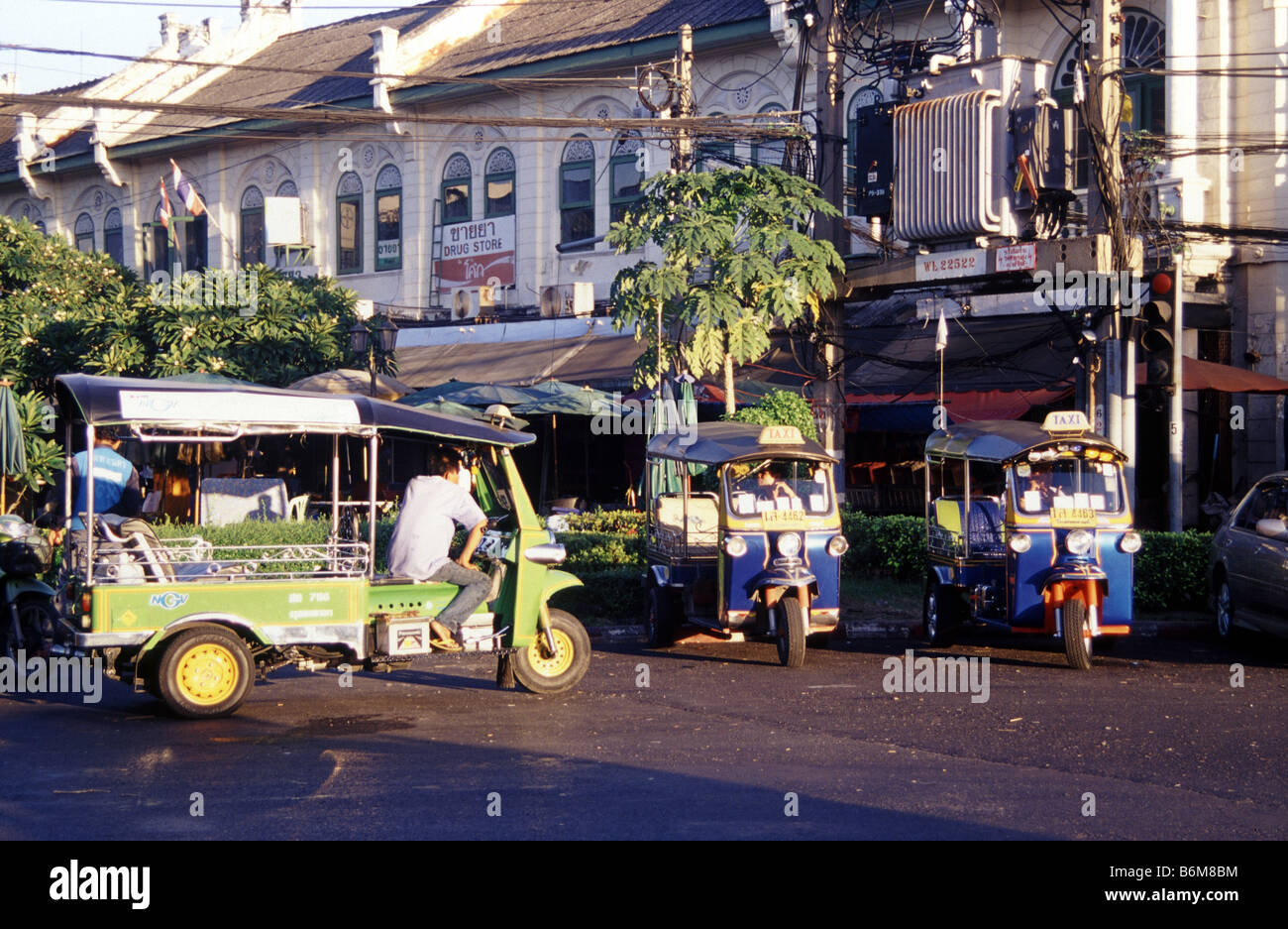 Un Tuk Tuk , Tha chang mercato , Bangkok , Thailandia Foto Stock