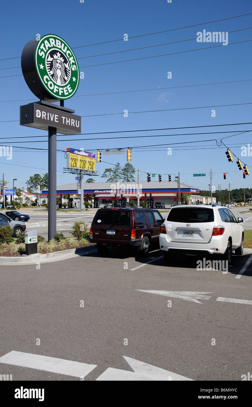 Strada di Starbucks Coffee shop Brunswick Georgia USA Foto Stock