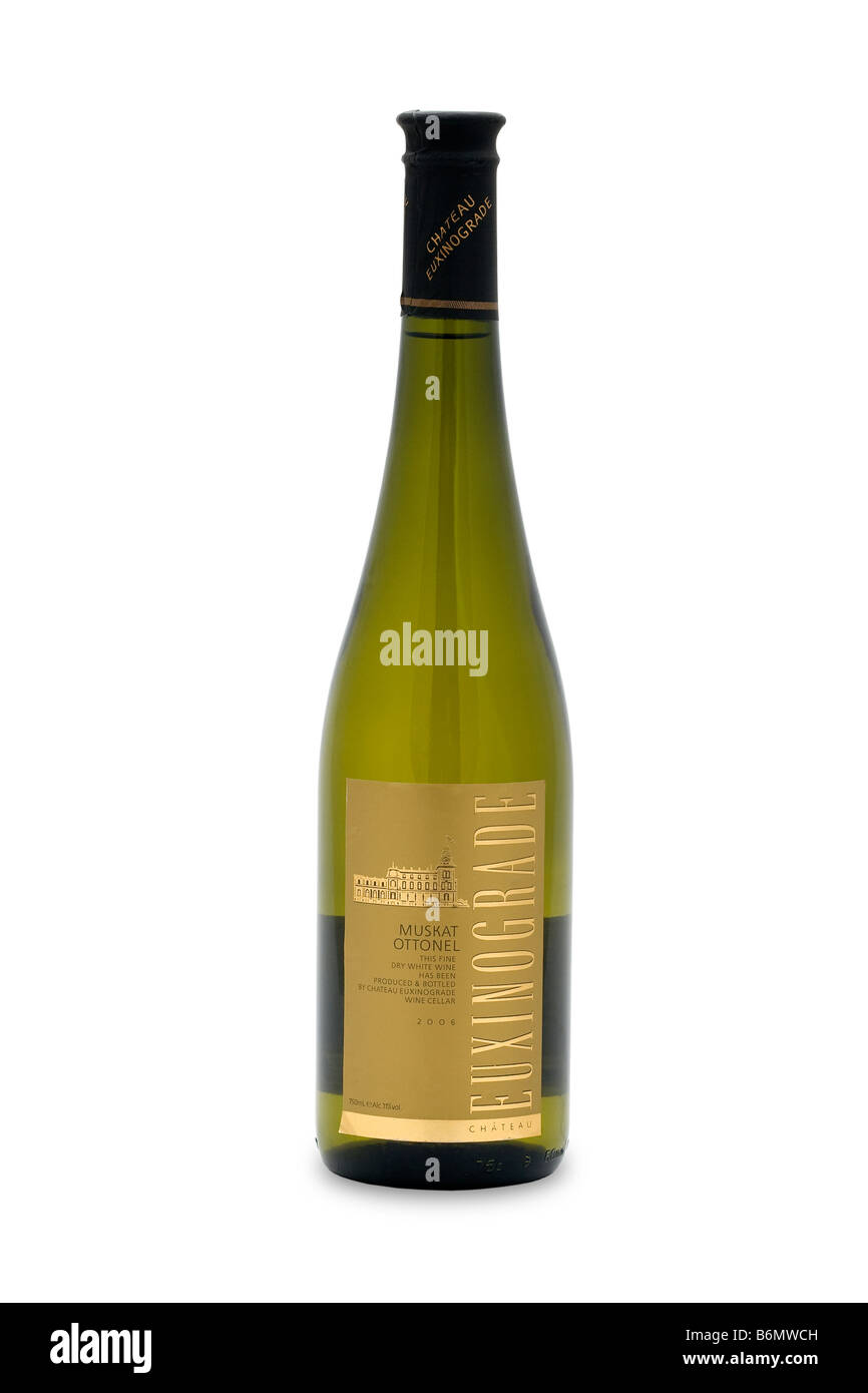 La Bulgaria euxinograde chateau Muskat Ottonel vino bianco secco 2006 altamente aromatico verde pallido color giallo aromi speziati di uve fresche Foto Stock