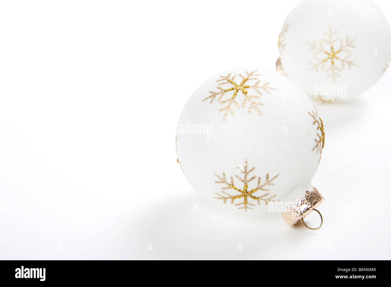 Elevato La chiave delle lampadine di Natale su sfondo bianco macchiato con cautela e ritoccate Foto Stock