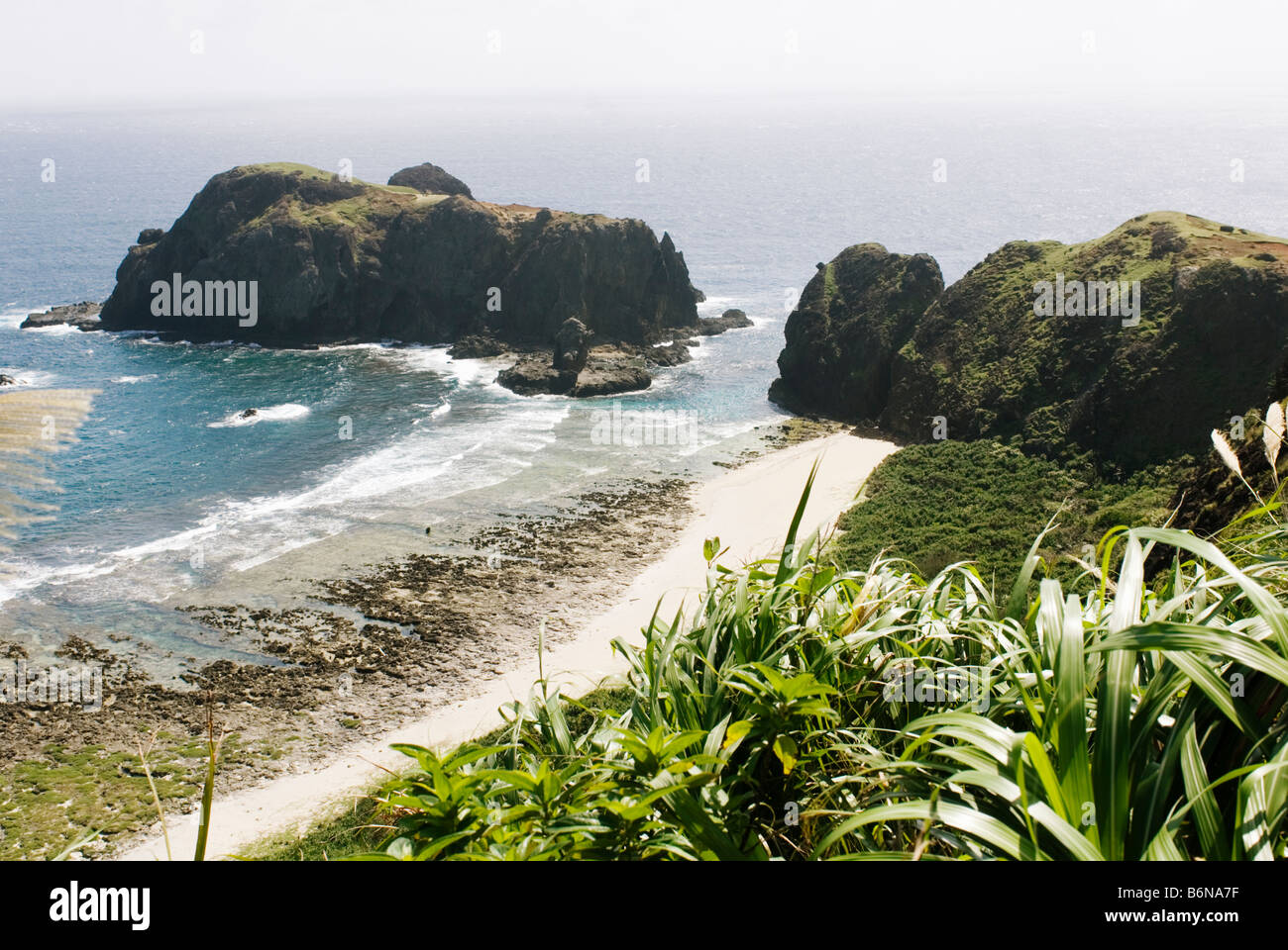 Taiwan, Isola Verde, Sleeping Beauty e cane Pekinese formazioni rocciose Foto Stock